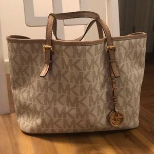 Michael Kors Tote